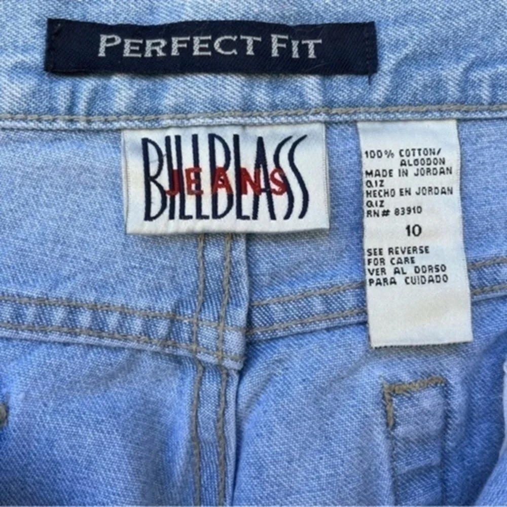 Vintage bill blass Perfect Fit Blue Mom Crops/Capri Pants 👖